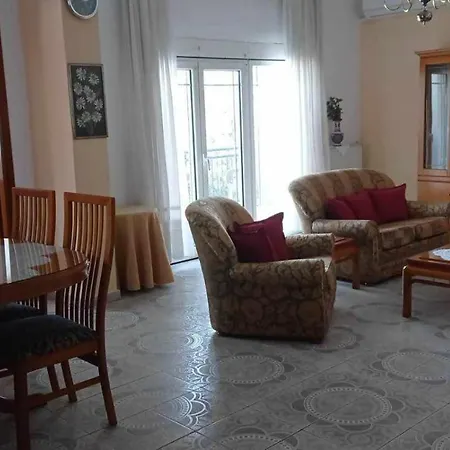 アパート Lectras House *